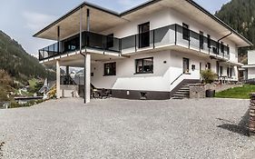 Haus Florian Ski-In And Ski-Out